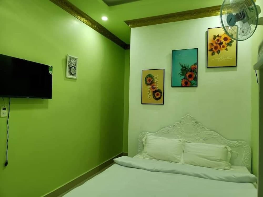 Van Quynh Hotel Dalat