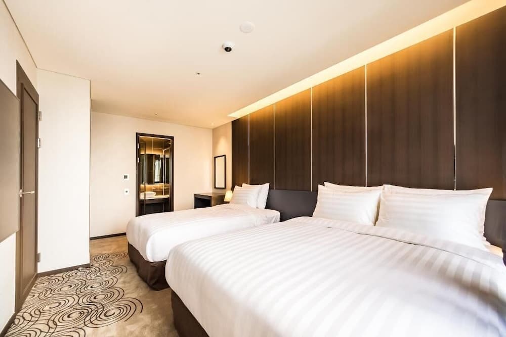 Hotel Golden Daisy Seogwipo Ocean