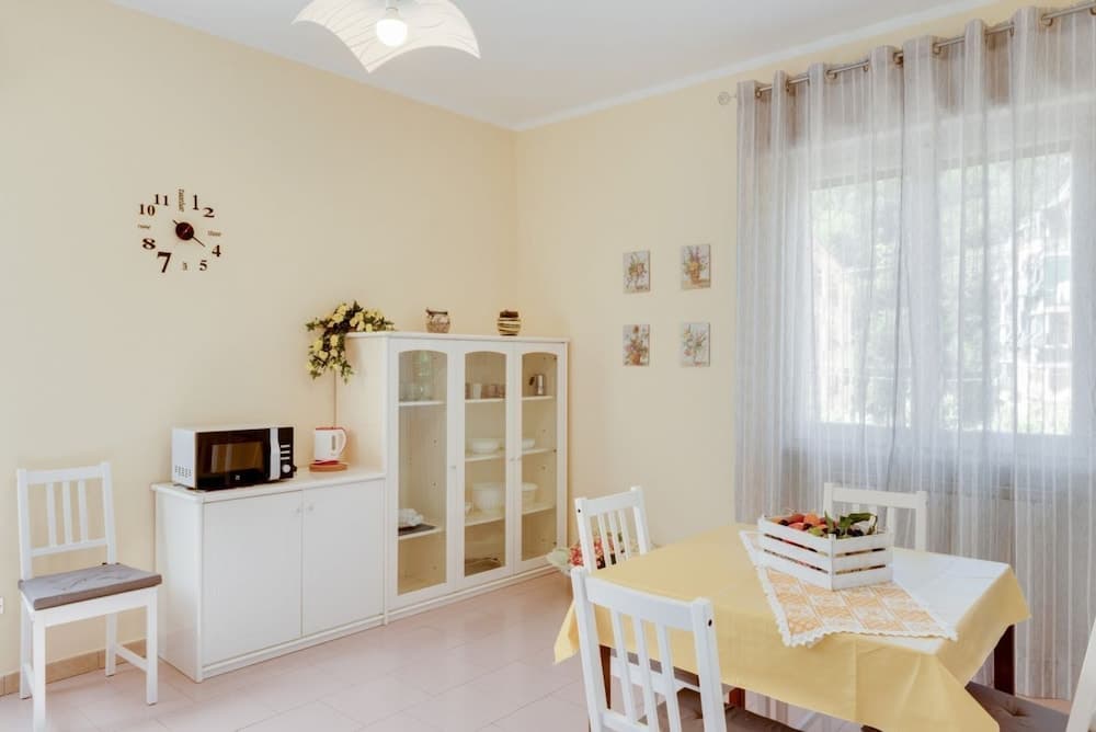 Splendido Appartamento con giardino e 3 posti auto