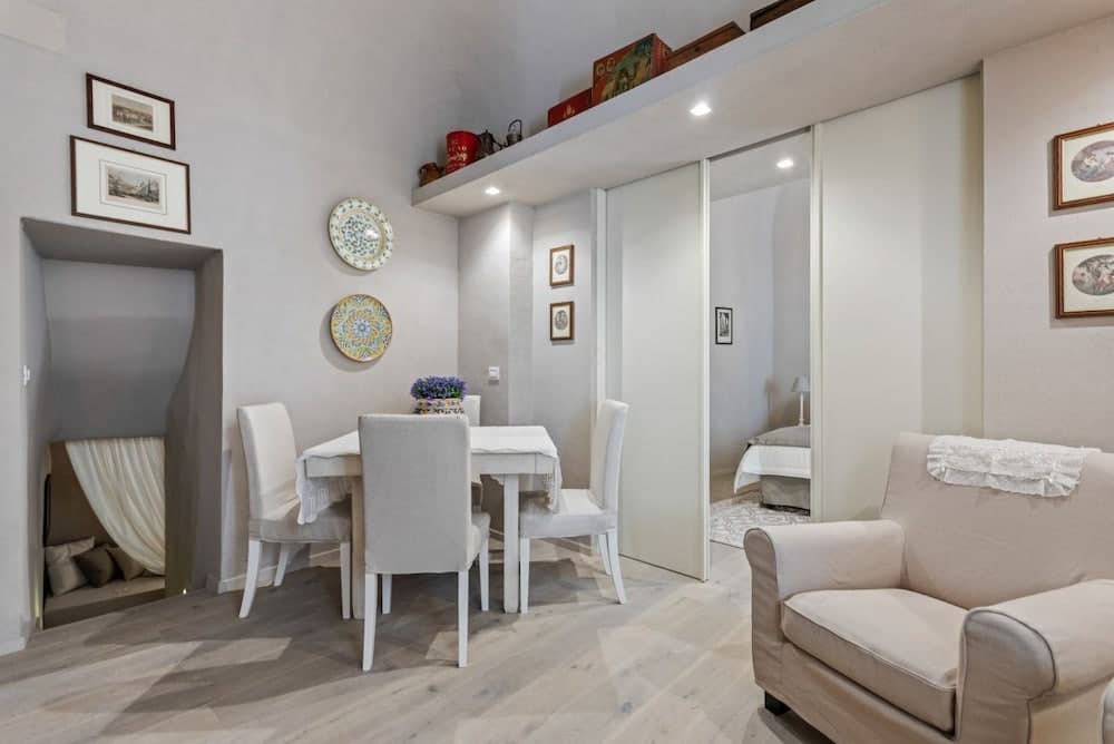 Piazza Duomo Central Apartment