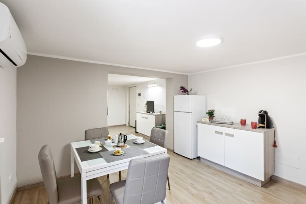 Villa Bellini Cosy Flat