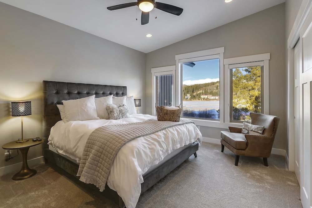 Willows At Grand Park 4 Bedroom Home by RedAwning