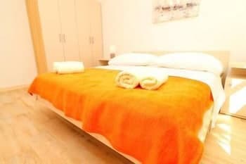 Apartments Seafront Silence