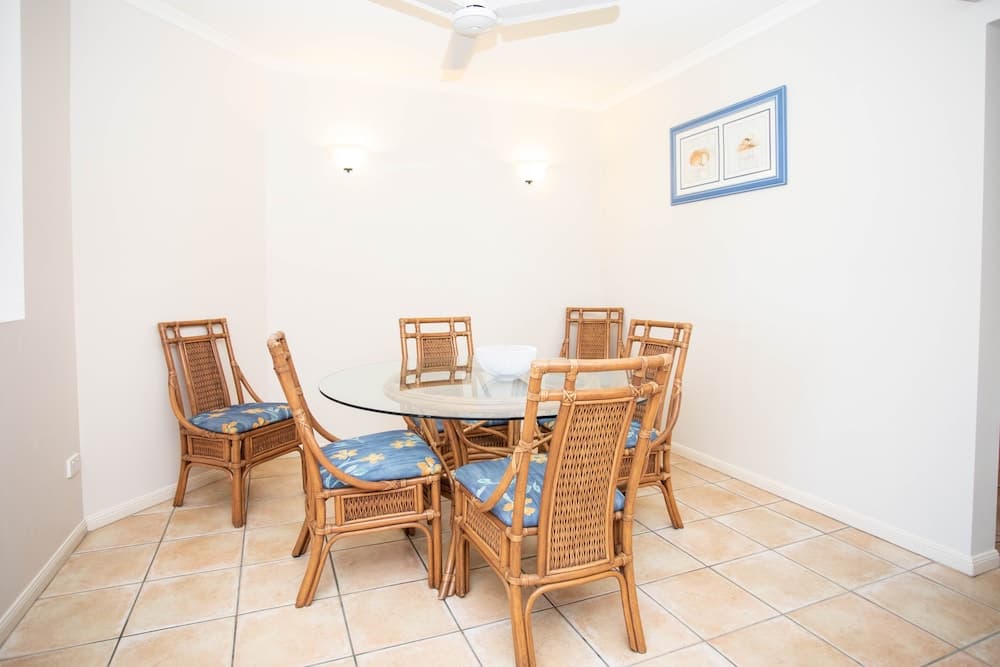 9 Starview Apartments