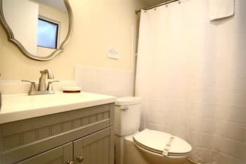 Just Listed! Pet Friendly One Bedroom Condo in Waterville Estates - Kr1ae