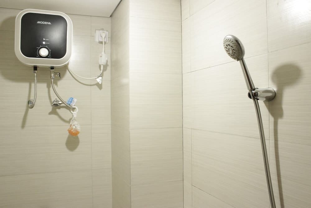 Spacious Studio Room at Gateway Pasteur Apartment near Exit Toll Pasteur