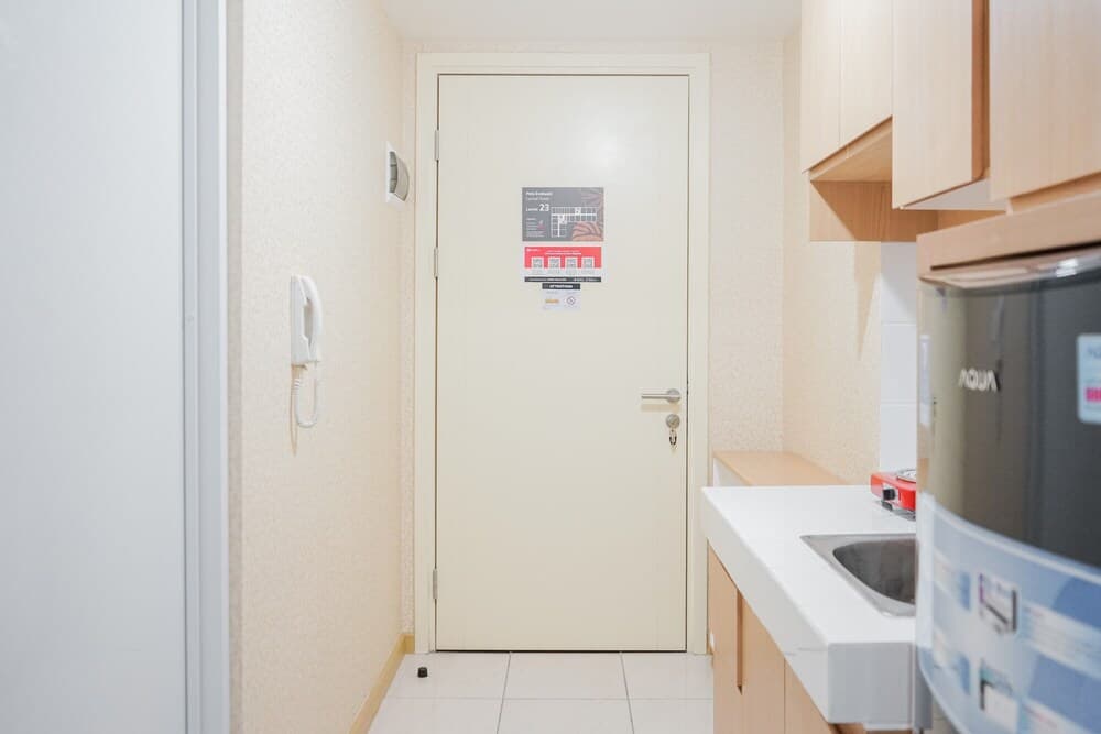 Pool View Studio Apartment at M-Town Residence