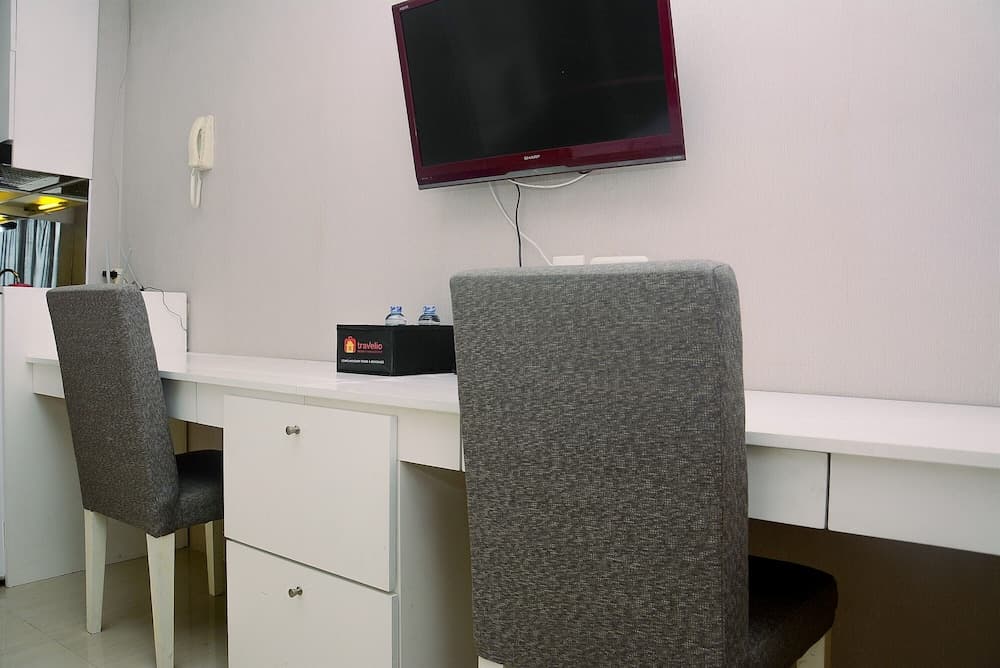 Cozy Studio Room @ Taman Melati Margonda Apartment