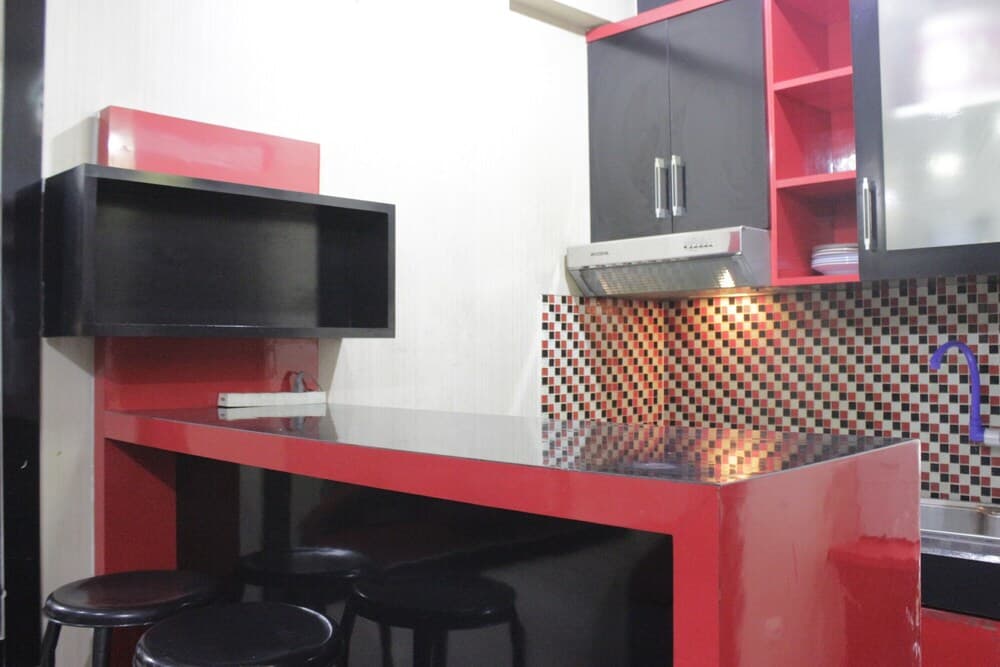 Stylish & Comfy 2BR Apartment at Gateway Ahmad Yani Cicadas Bandung