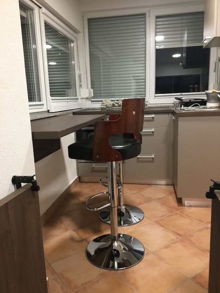 Apartment Fontana_next to Beach & Free Parking