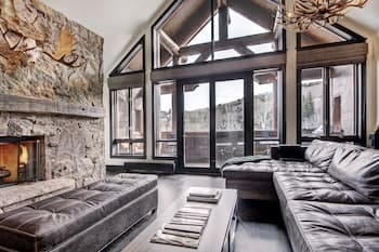 Stunning 4 Bedroom Condo Snowcloud Base Of Bachelor Gulch Condo by Redawning