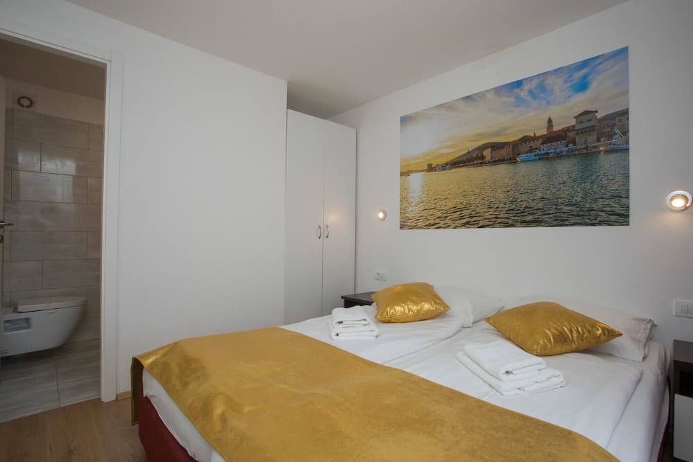 Beachfront Mobile Homes Village