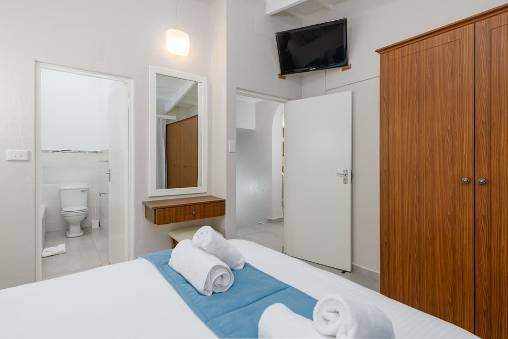 San Lameer Villa Rentals 2409