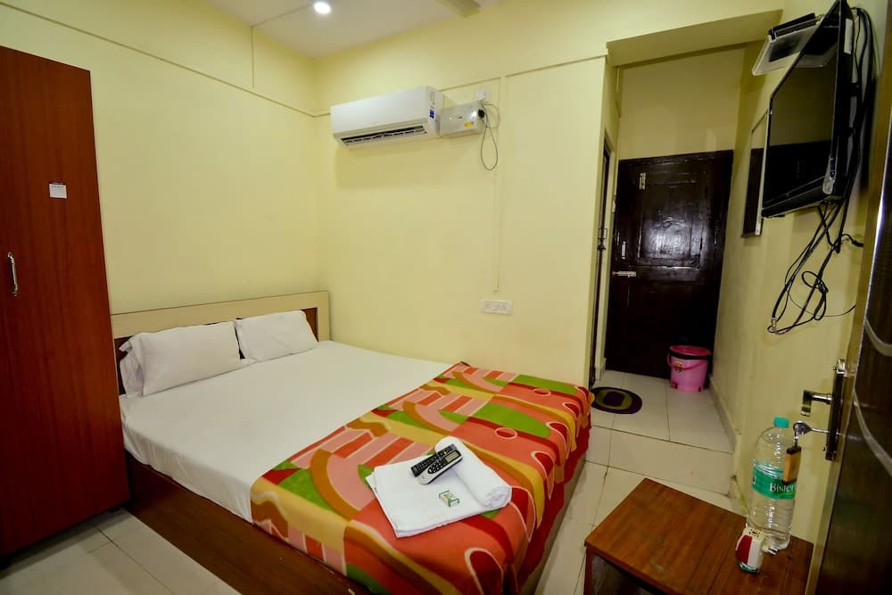 Om Guest House