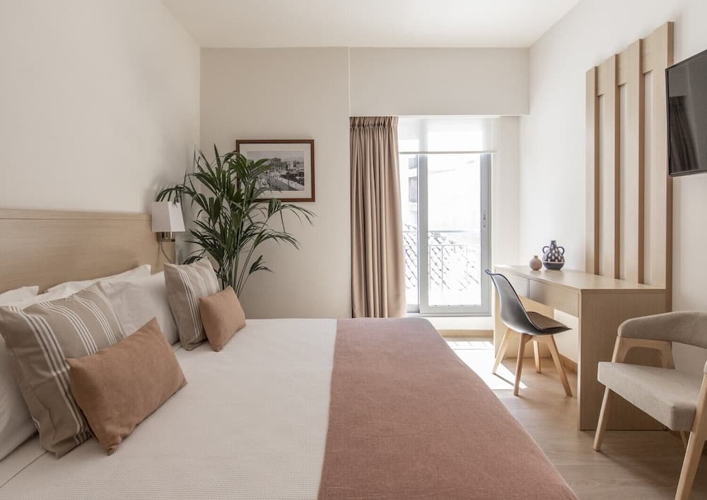 Gallery Suites & Residences, Piraeus