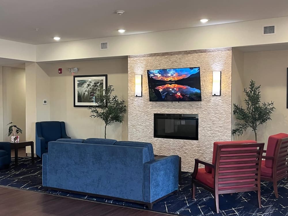 Comfort Inn & Suites North Mankato