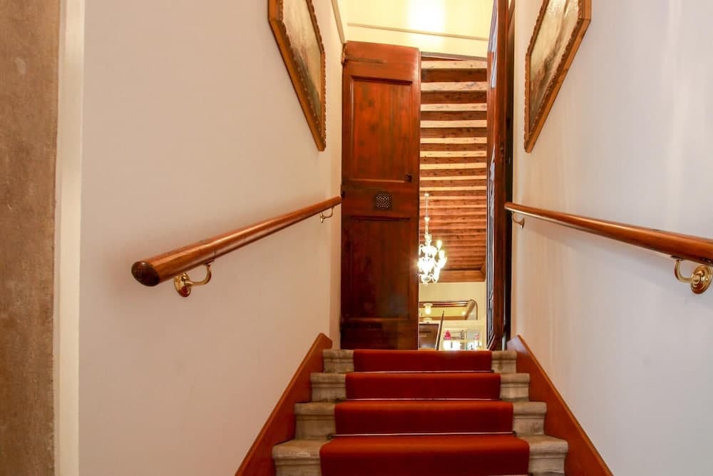 Fortuny 3967 Luxury Suites Wine - Ve-l736-sanm3967at