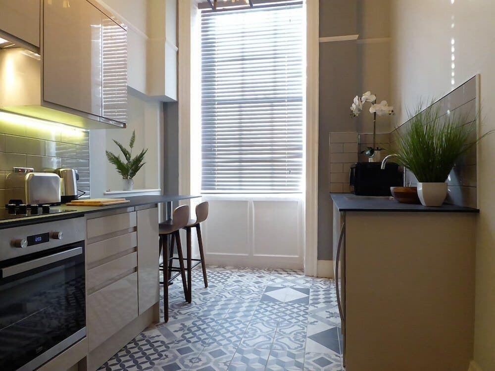 The Corson at Claremont Apartments