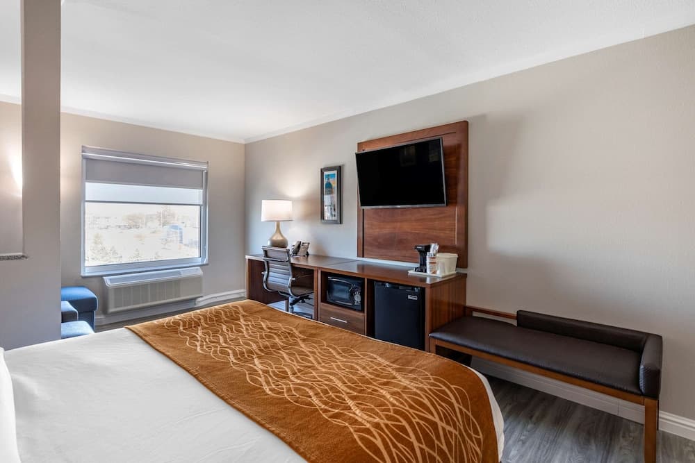 Comfort Suites St. Louis - Sunset Hills