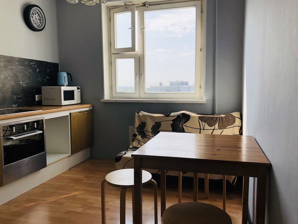 Inndays Apartment on Izumskaya