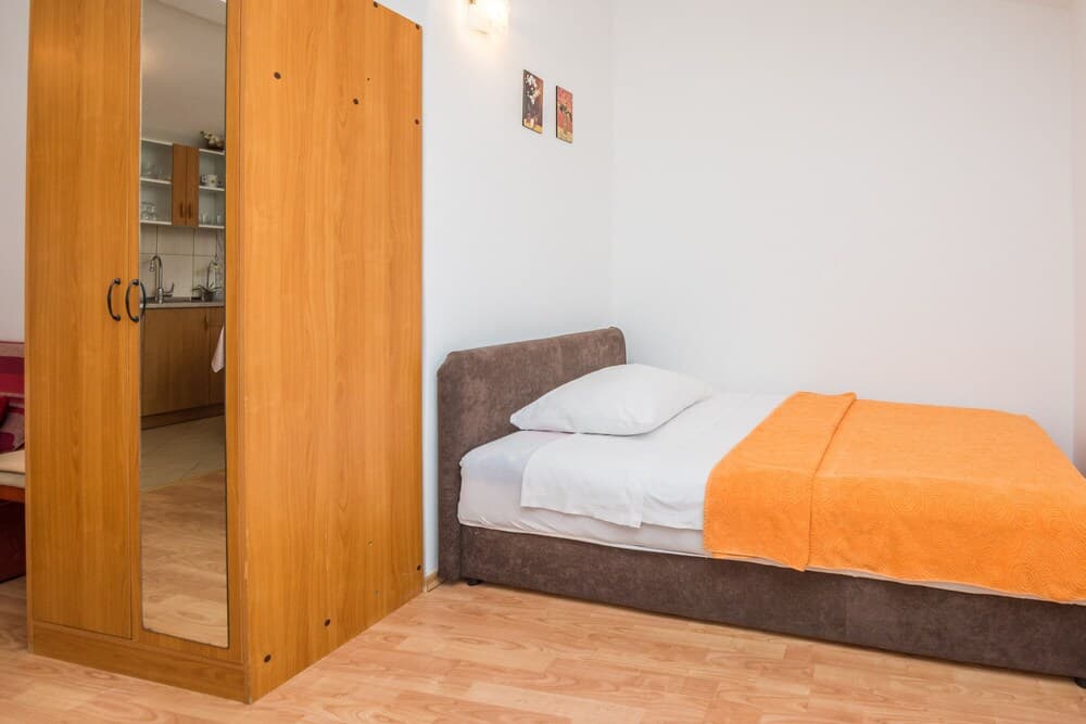 Beachfront Apartment Mira 1