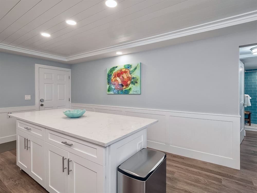 Pointe Santo Condos by Dream Vacation Rentals