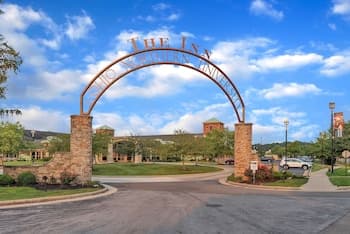 The Inn at Ohio Northern University