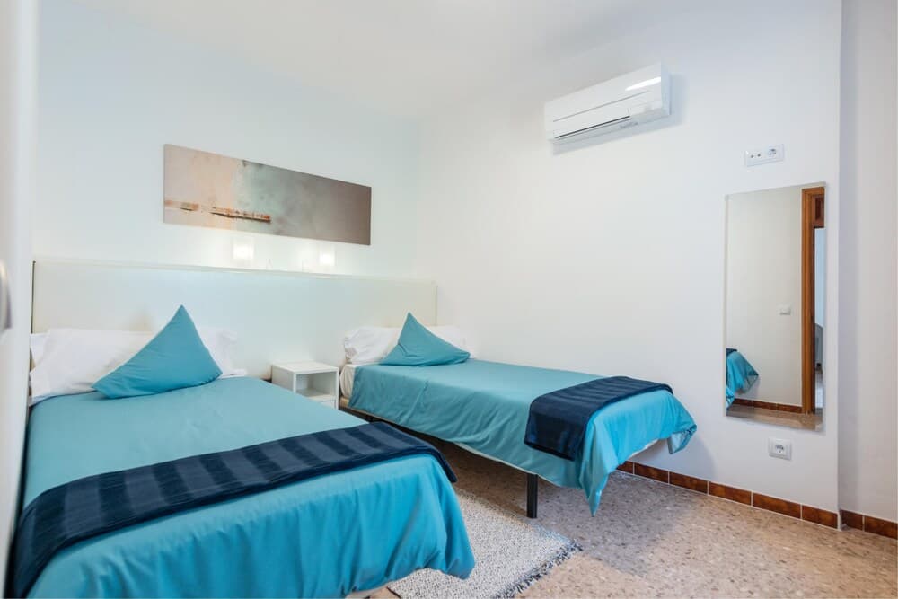 SA Llimonera - Charming Town House With Patio and Garden Free Wifi