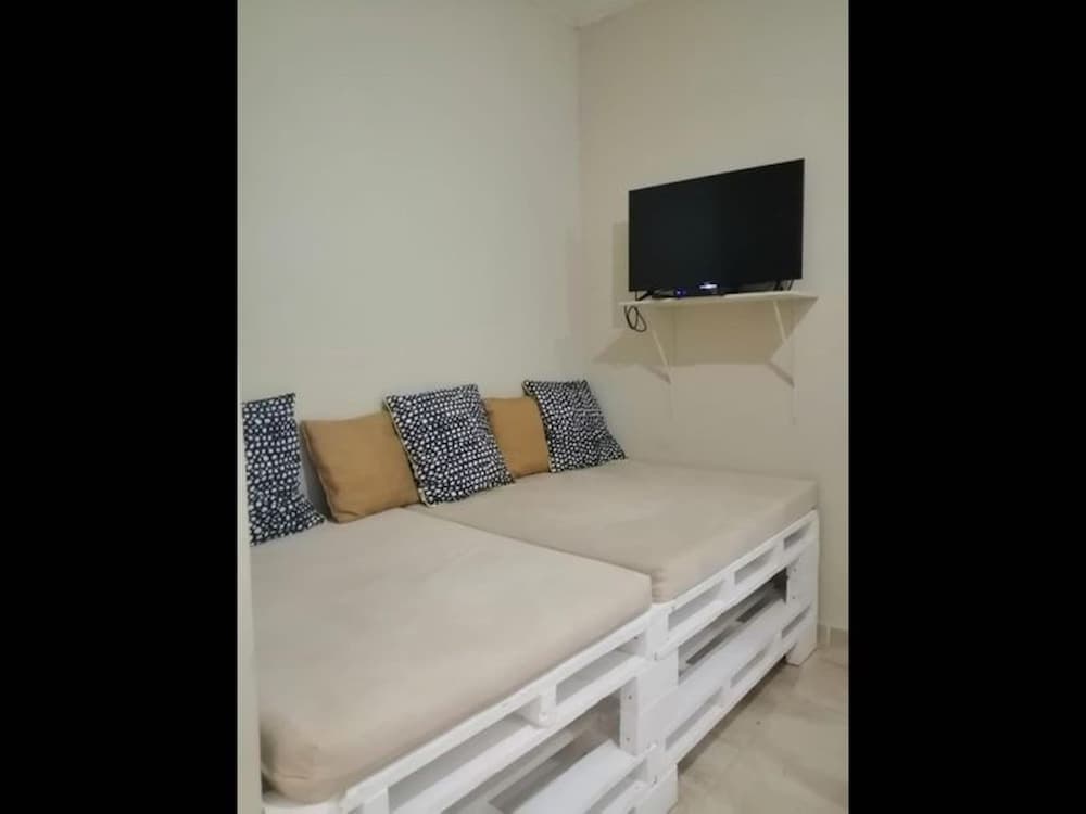 Family Apartment - Apartment 5 in Villa Coconut