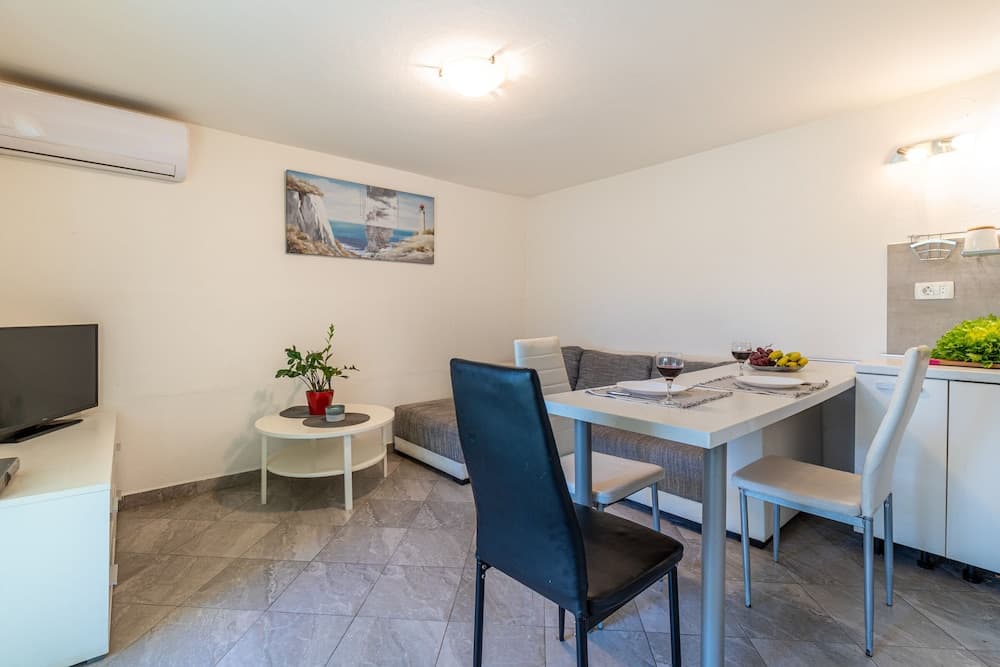 Holiday Apartment Nela