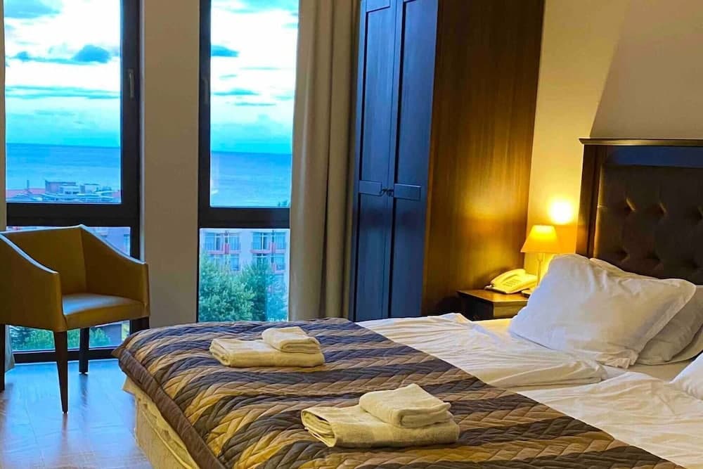 Hotel Royal Beach 5 Premium - Central Sea View C8