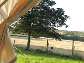 Comfy 1-bed Bell Tent With Great Views
