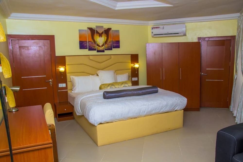 Continent Hotel - Akure