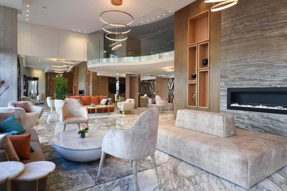 Flower Town Hôtel & Spa