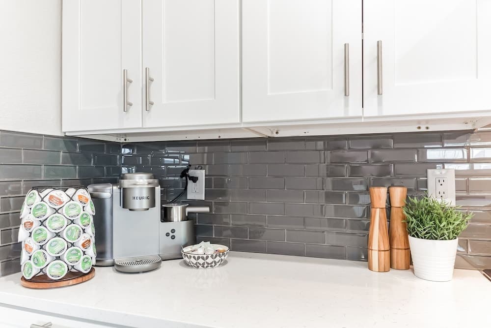 Fairmount House - Modern & Sophisticated With Large Backyard 3 Bedroom Home by Redawning