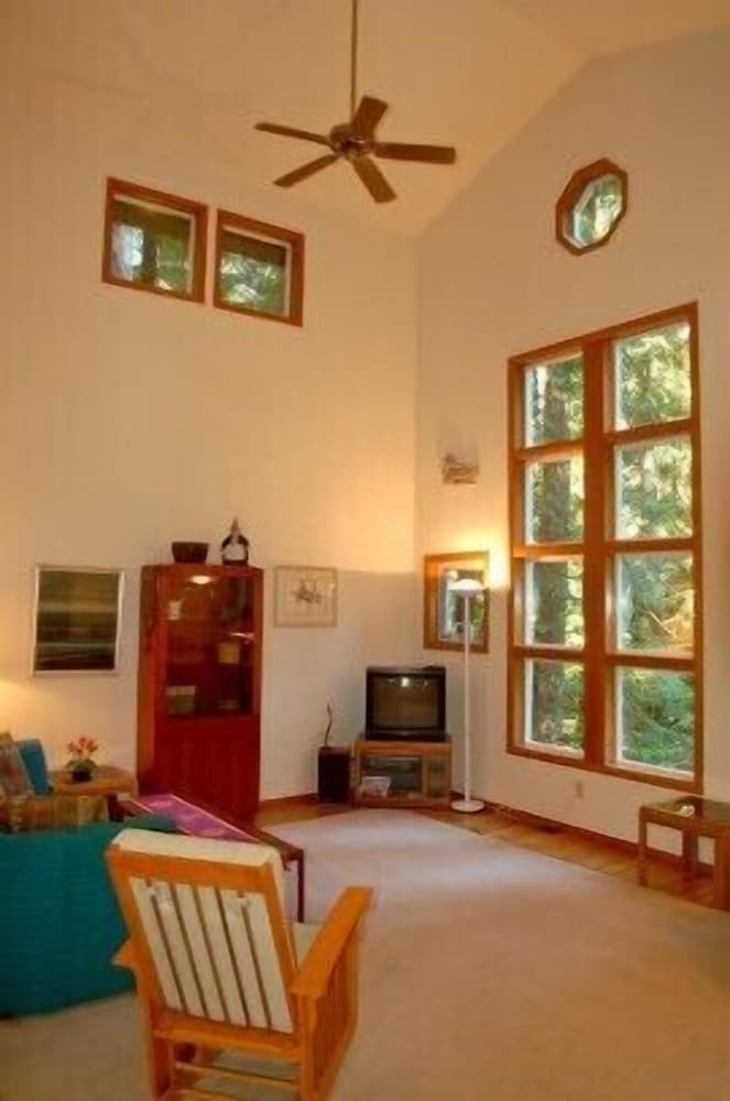 Mt Baker Lodging Cabin 51 - Sleeps 8