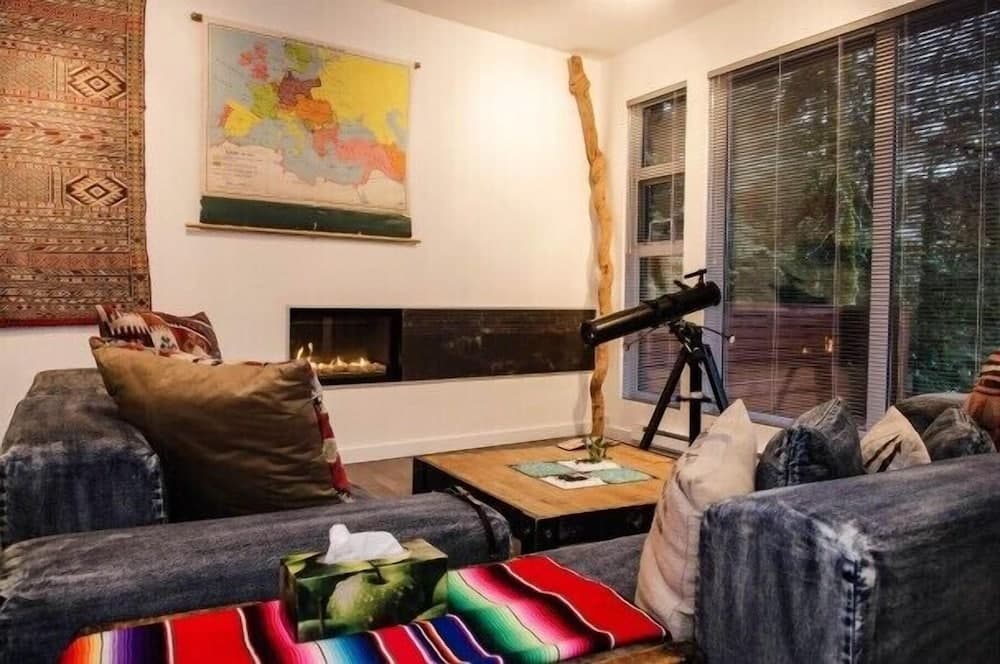 Mt Baker Lodging Cabin 83 - Sleeps 4