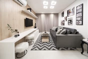 Maravilhoso e Luxuoso Apto Central Acomoda at 6 h Spedes