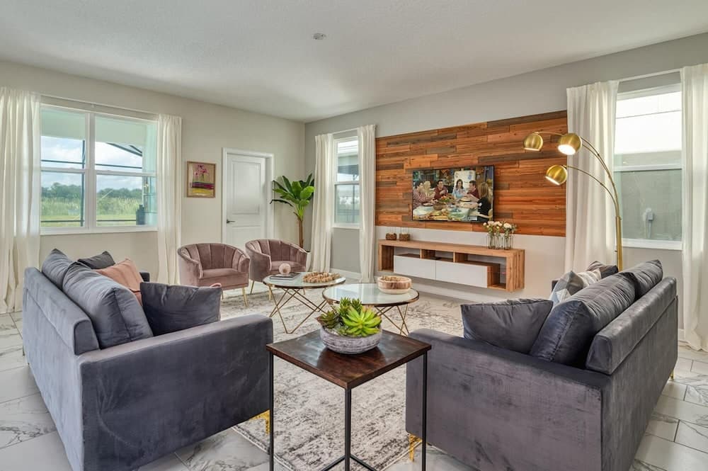 Spacious Home Near Disney With Private Pool and Game Room