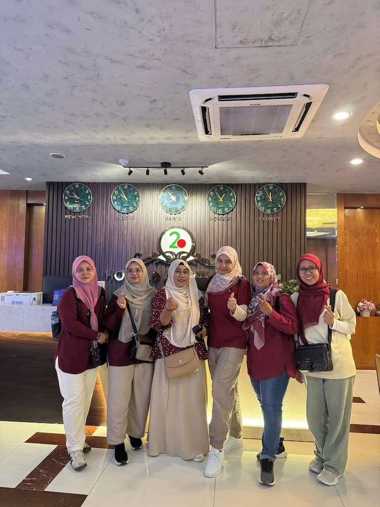 20 Hotel and Apartment