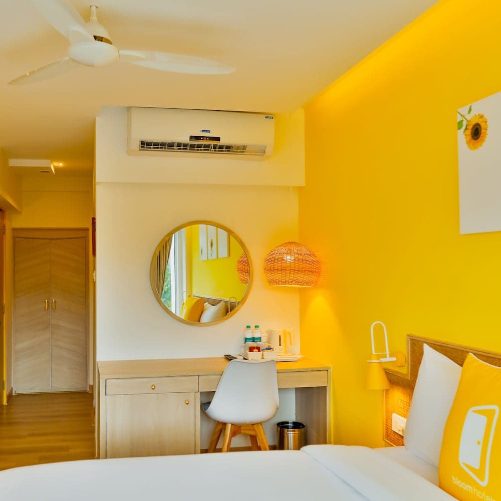 Bloom Hotel Juhu