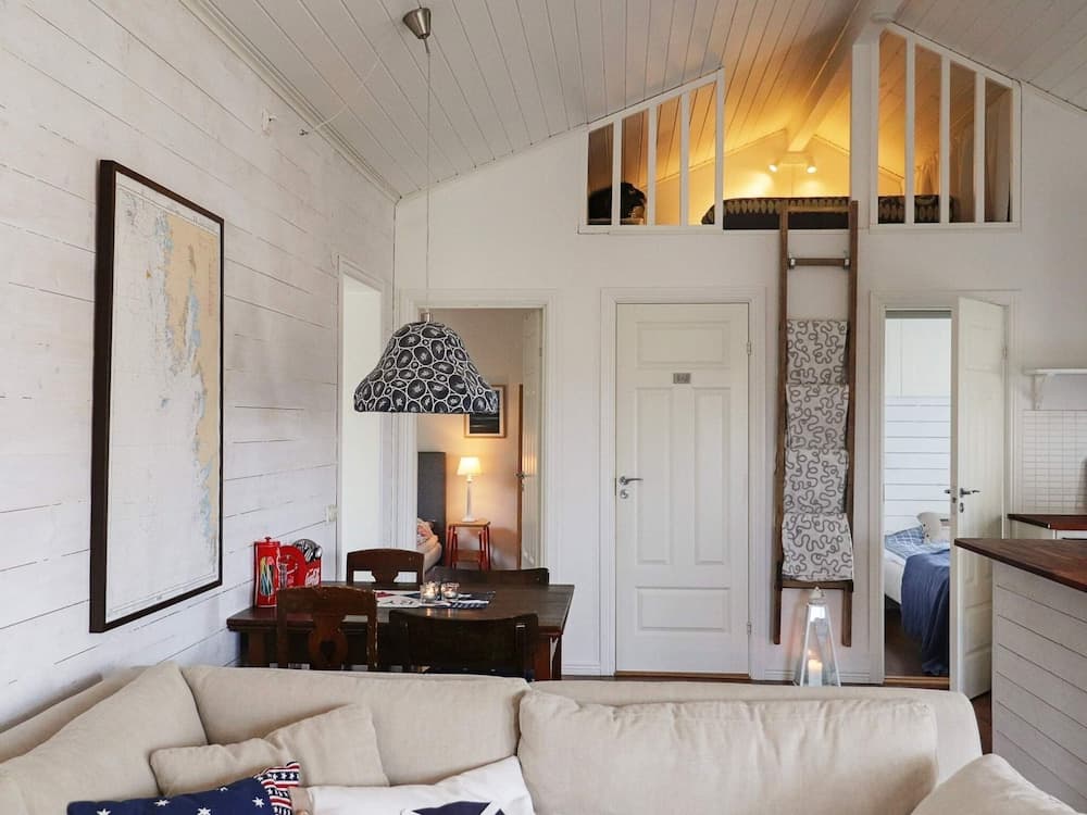 5 Person Holiday Home in Varobacka