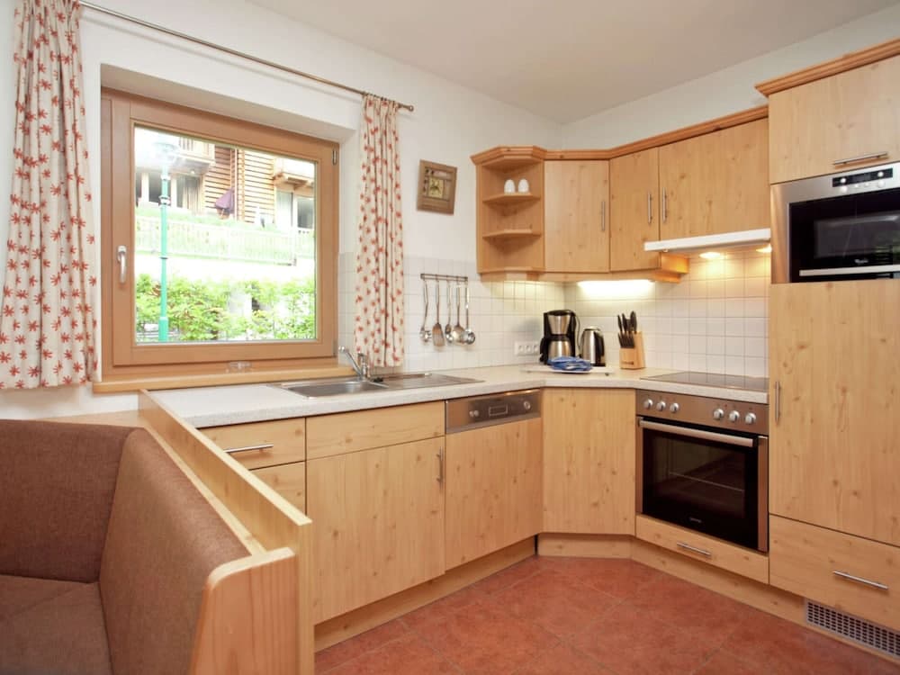 Snug Holiday Home in Wald-Königsleiten near Cross Country