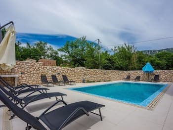 New Built Villa With Large Terrace and Swimming Pool