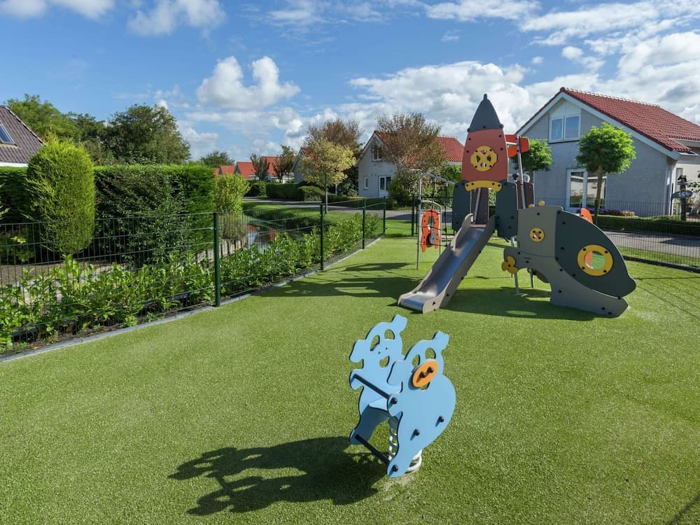 Spacious House With Garden, Near the North Sea