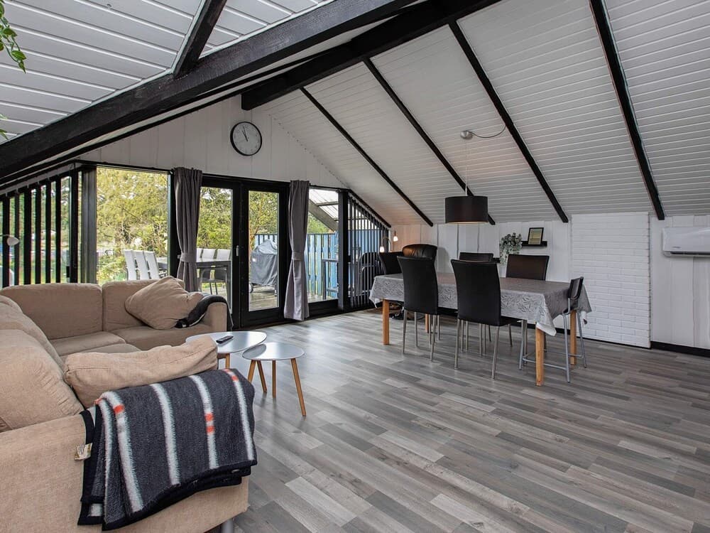 6 Person Holiday Home in Rodby