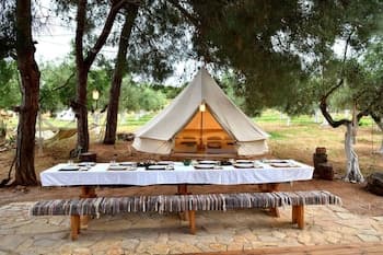 Glamping at a Lovely Tent in Skiaxtro- Marathopoli