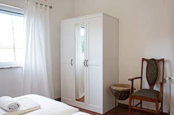 Fig Tree Family House w 4 Bedrooms, Garden & Pool