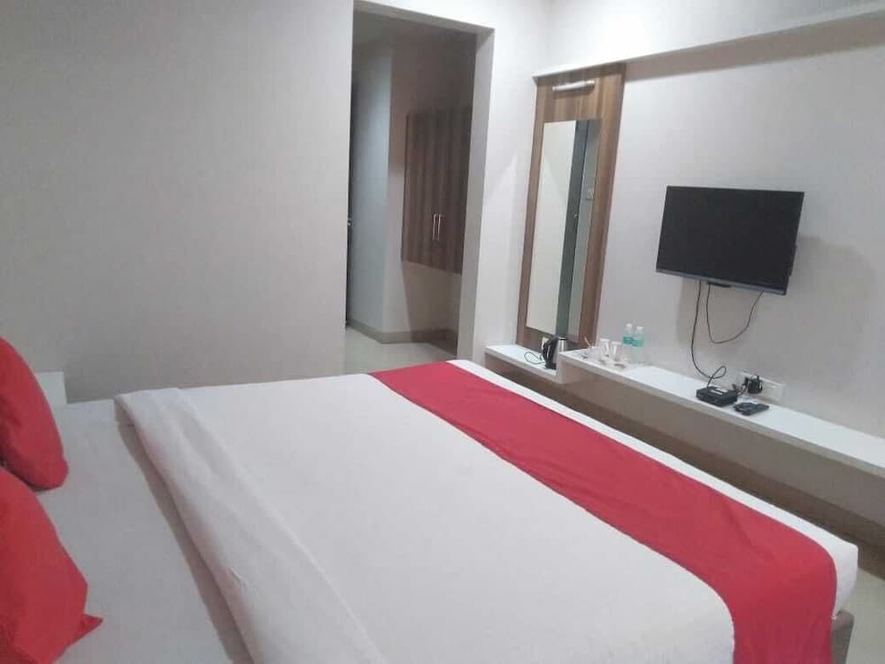 Hotel shahu and sai shahu