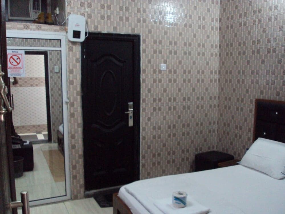 Elite Poolbar & Lodge